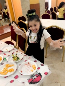 آداب الضيافة والاتيكيت.. الأسبوع الرابع من دورة فتيات الفرقان في بيروت