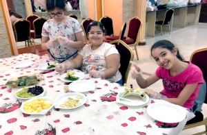 آداب الضيافة والاتيكيت.. الأسبوع الرابع من دورة فتيات الفرقان في بيروت