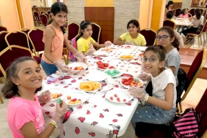 آداب الضيافة والاتيكيت.. الأسبوع الرابع من دورة فتيات الفرقان في بيروت