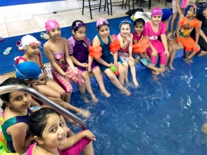 آداب الضيافة والاتيكيت.. الأسبوع الرابع من دورة فتيات الفرقان في بيروت