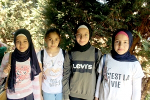 ركوب خيل ورحلة بحرية.. النشاط الثاني لدورة فتيات الفرقان في طرابلس