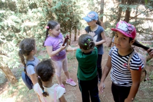 ركوب خيل ورحلة بحرية.. النشاط الثاني لدورة فتيات الفرقان في طرابلس