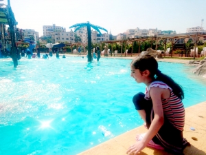 رحلة مائية لفتيات عالم الفرقان في طرابلس