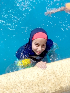 رحلة مائية لفتيات عالم الفرقان في طرابلس