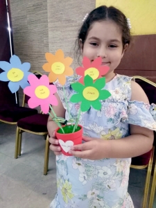 مهارات جديدة في الأسبوع الثالث من دورة فتيات الفرقان في بيروت