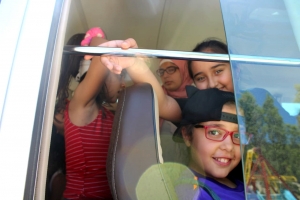 رحلة ترفيهية إلى القموعة.. النشاط الختامي لدورات عالم الفرقان للفتيات في طرابلس