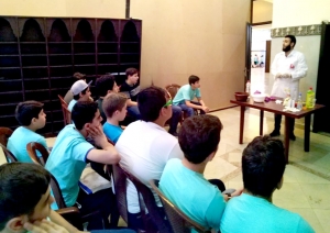 تجارب كيميائية.. أشغال يدوية.. ورحلة ترفيهية في الأسبوع الثاني من فتيان المساجد - طرابلس