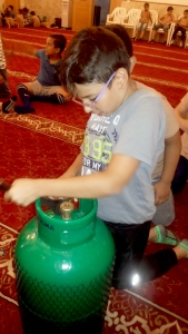 ألعاب ذهنية، مهارات منزلية، رحلة وغيرها في الأسبوع الرابع من فتيان المساجد في بيروت