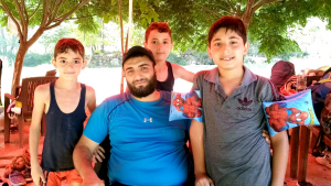 نشاط ترفيهي لطلاب عالم الفرقان إلى عيون السمك