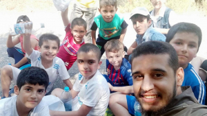 نشاط ترفيهي لطلاب عالم الفرقان إلى عيون السمك