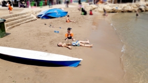 رحلة مائية لطلاب #عالم_الفرقان في طرابلس إلى شاطئ المنية