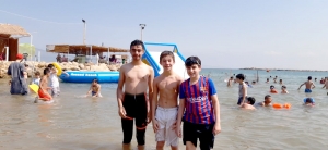 رحلة مائية لطلاب #عالم_الفرقان في طرابلس إلى شاطئ المنية