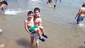 رحلة مائية لطلاب #عالم_الفرقان في طرابلس إلى شاطئ المنية