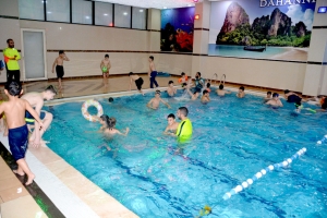 سباحة وكرة قدم.. يوم رياضي لأشبال عالم الفرقان - طرابلس في رحاب شهر ربيع الأنور