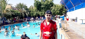 رحلة مائية إلى مسبح الكمال لطلاب عالم الفرقان في طرابلس