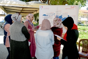 هِيَ.. معرض مصغّر حول أهم قضايا المرأة في الجامعة اللبنانية - طرابلس | المنتدى الشبابي | حنايا