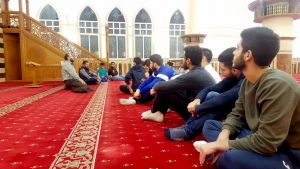 العبادة في الهرج كهجرة إلي.. ليلة تعبدية في طرابلس - المنتدى الشبابي في جمعية الاتحاد الإسلامي