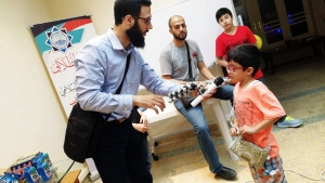 إفطار.. لعب.. مسابقات.. وهدايا لأطفال عالم الفرقان في بيروت