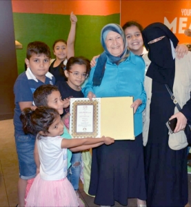 بتبرّع كريم من أخت كريمة.. إفطار وتوزيع هدايا العيد لأبناء مؤسسة نماء في بيروت