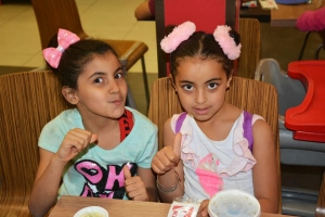 إفطار وتوزيع ثياب العيد لأبناء مؤسسة نماء في بيروت