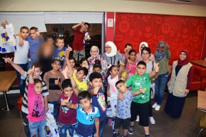 إفطار وتوزيع ثياب العيد لأبناء مؤسسة نماء في بيروت