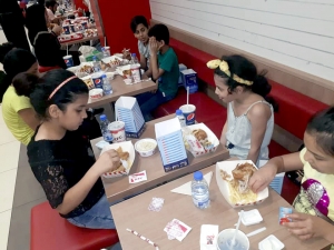 بتبرّع كريم من فاعل خير.. إفطار لأبناء مؤسسة نماء في خلدة