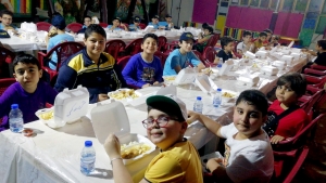 إفطار وتفطير.. نشاط لطلاب عالم الفرقان في بيروت