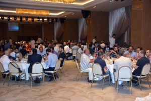 15 مهتدياً ومهتدية ازدان بهم الإفطار السنوي العام للمنتدى للتعريف بالإسلام