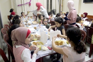 إفطارنا أحلى بلمّتنا.. الإفطار الرمضاني السنوي لطالبات عالم الفرقان في طرابلس