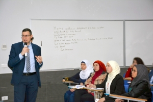 اختصاصي قصة.. دورة للطلاب الثانويين كشفت أسرار أهم الاختصاصات الجامعية | المنتدى الشبابي