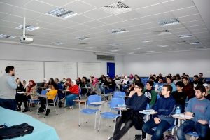 اختصاصي قصة.. دورة للطلاب الثانويين كشفت أسرار أهم الاختصاصات الجامعية | المنتدى الشبابي