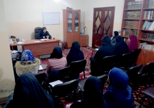 انطلاق درس "شرح متن الجزرية" مع الخت الحافظة سارة بركات في دار القرآن الكريم - عكار