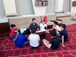 أكثر من 400 طالب وطالبة يلتحقون بدورات جيل القرآن الكريم الصيفية