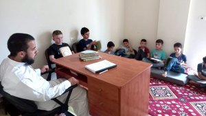 أكثر من 500 طالب وطالبة يلتحقون بدورة جيل القرآن الكريم الصيفية لعام 2021