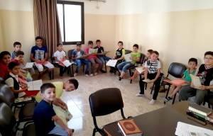 400 طالب وطالبة يلتحقون بدورات جيل القرآن في مختلف المناطق