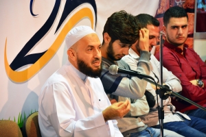 لقاء حواري مفتوح مع الشيخ حسن قاطرجي | فعاليات يومية تفاعلية متنوعة ميّزت جناح جمعية الاتحاد الإسلامي في معرض الكتاب 44 - طرابلس