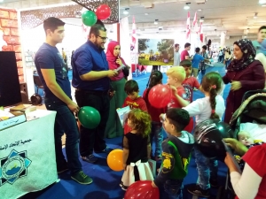 الأقصى لنا | فعاليات يومية تفاعلية متنوعة ميّزت جناح جمعية الاتحاد الإسلامي في معرض الكتاب 44 - طرابلس