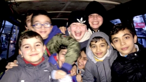 رحلة لطلاب عالم الفرقان في بيروت إلى مسبح ذي النورين