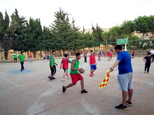 مخيم كشفي.. عالم الفرقان يختتم دورة "فتيان المساجد" في بيروت