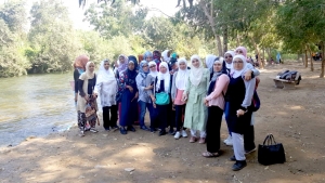 رحلة للمهتديات عبر المنتدى للتعريف بالإسلام إلى منتزه الكينايات في صيدا