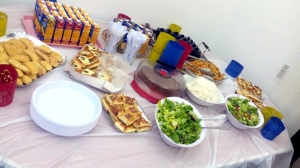 المنتدى للتعريف بالإسلام يحتفل مع المهتديات بعيد الأضحى