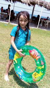 شاطئ النخيل.. الرحلة الختامية لدورة نادي الفرقان الصيفي للفتيات في طرابلس