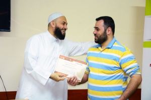 قناديل مقدسية الشباب.. بين الانسلاخ عن الهُويّة وعِظَم المسؤولية، لقاء شبابي وتوزيع الشهادات مع الشيخ حسن قاطرجي