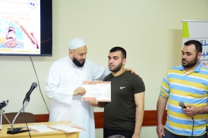 قناديل مقدسية الشباب.. بين الانسلاخ عن الهُويّة وعِظَم المسؤولية، لقاء شبابي وتوزيع الشهادات مع الشيخ حسن قاطرجي