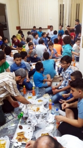 رمضان يجمعنا.. الإفطار السنوي لأطفال عالم الفرقان في طرابلس