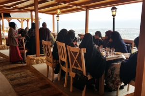 رحلة ترفيهية تكريمية للمشاركات في دورة قناديل مقدسية