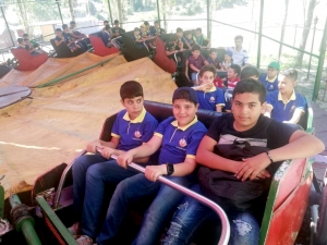 ملاهي وطبيعة خلابة.. رحلة عالم الفرقان إلى القموعة