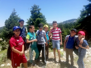 ملاهي وطبيعة خلابة.. رحلة عالم الفرقان إلى القموعة