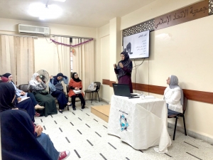 صبية، وستّ بيت.. لقاء تفاعلي للشابات في طرابلس مع أ. زبيدة غمراوي