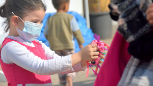 مؤسسة نماء: توزيع ملابس للعائلات المستحقة ضمن حملة "بيروت تناديكم"